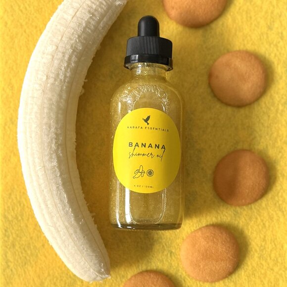 Banana Moisturizing Body Shimmer Oil (Handmade) - Picture 1 of 2